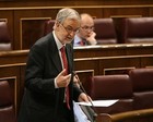 Belokik, inbertsioen murrizketagatik kezkatuta, Sustapen Ministroak AHTren inguruko informazioa eman ez izana gaitzetsi du 